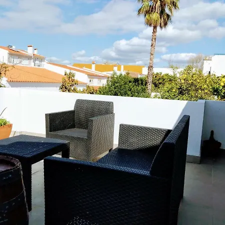 Nyaraló Casa Sarmento - *